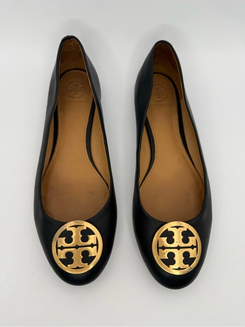 TORY BURCH Black Benton Ballet Flat Nappa Leather Gold Logo Sz 9 Comfort Y2K
